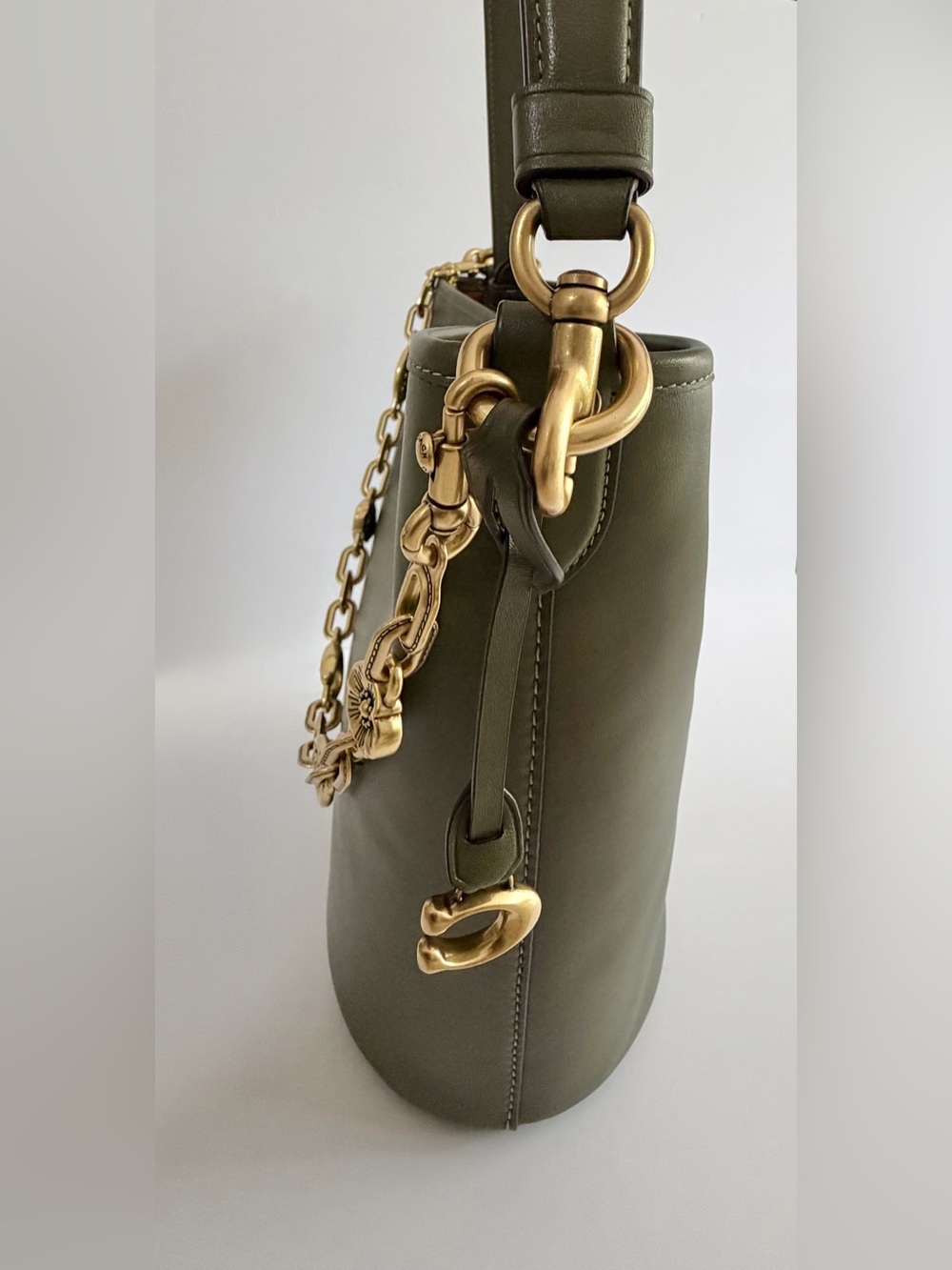 Coach Dakota Bucket Bag - Picture 4 of 12